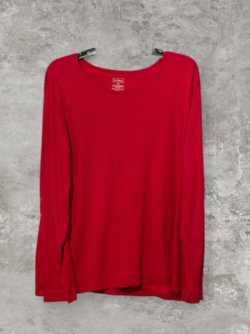 L.L. Bean Red Long Sleeve Scoop Neck Tee
